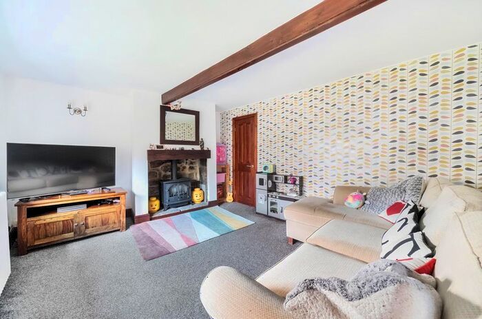 4 Bedroom Detached House For Sale In Troy Road, Horsforth, Leeds, LS18