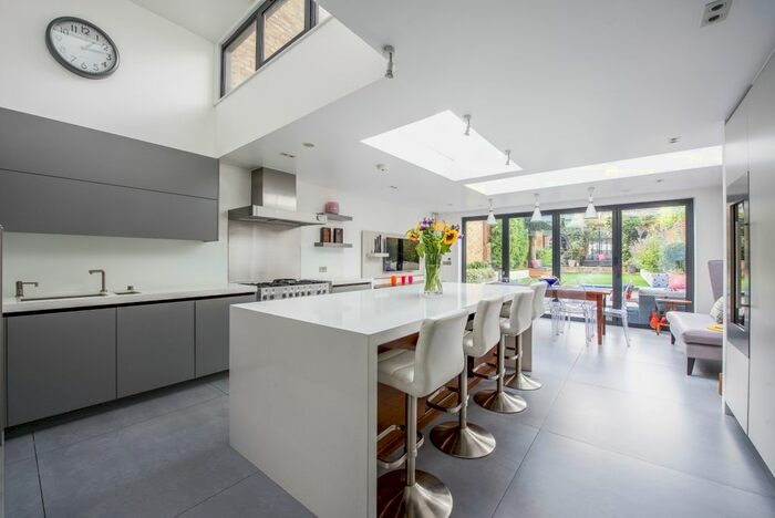 5 Bedroom Semi-Detached House To Rent In Montpelier Row, Twickenham, TW1