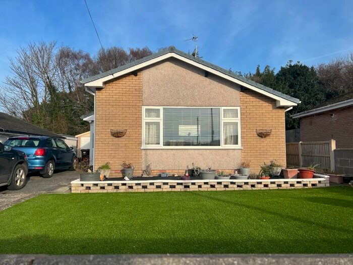 2 Bedroom Detached Bungalow To Rent In Cilgwyn, Llandudno Junction, Conwy, LL31