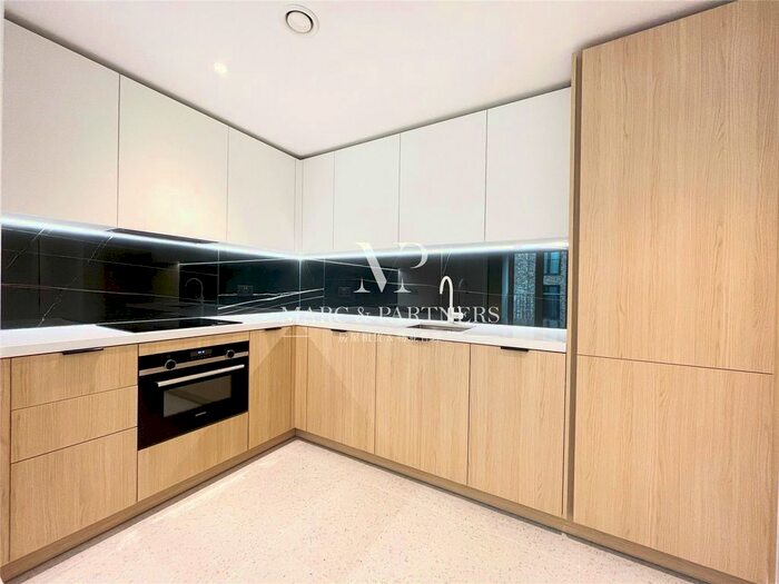 Studio To Rent In Bouchon Point, The Silk District, Cendal Crescent, London, E1