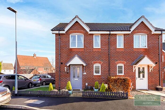 2 Bedroom Semi Detached House For Sale In Ellison Close, Evesham, WR11