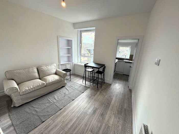 1 Bedroom Flat To Rent In Hollybank Place, City Centre, Aberdeen, AB11