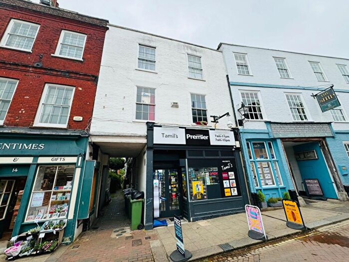 Studio To Rent In Market Place, Faversham, ME13