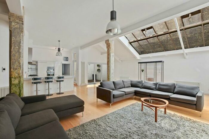 5 Bedroom Apartment To Rent In New Inn Street, Shoreditch, EC2A
