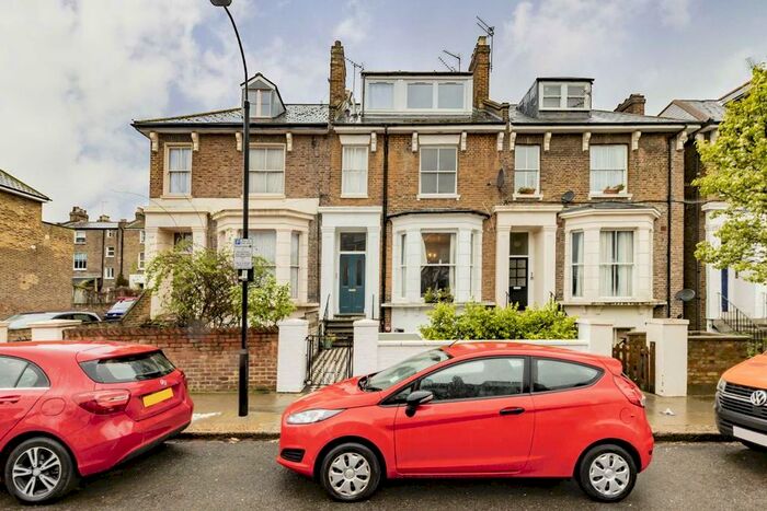 1 Bedroom Flat To Rent In Devonport Road, London, W12