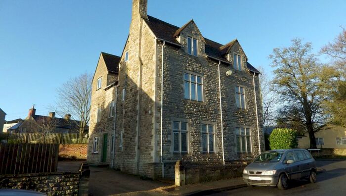 1 Bedroom Flat To Rent In Bridge House, Somerford Road, Cirencester, GL7