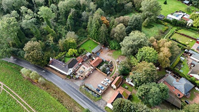 4 Bedroom Detached House For Sale In Aylsham Road, Felmingham, NR28