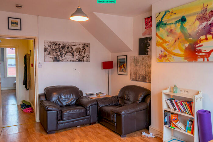 1 Bedroom Apartment To Rent In Highfield Street, Leicester, LE2