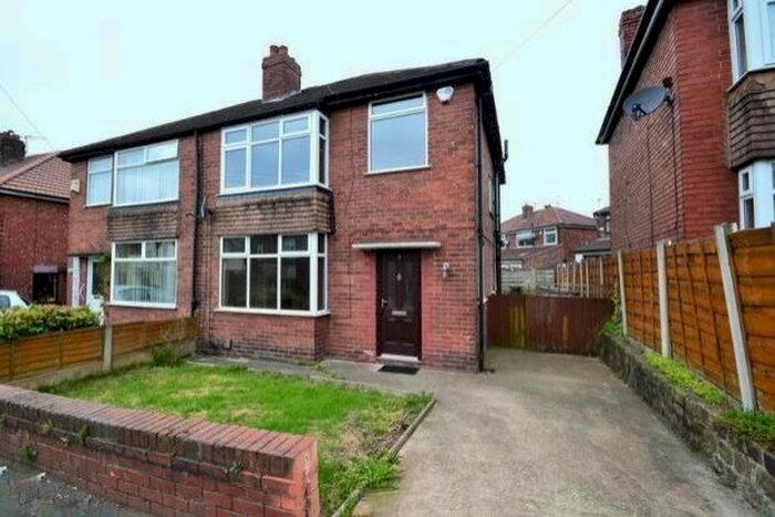 3 Bedroom Semi-Detached House To Rent In Swinton, Manchester, M27