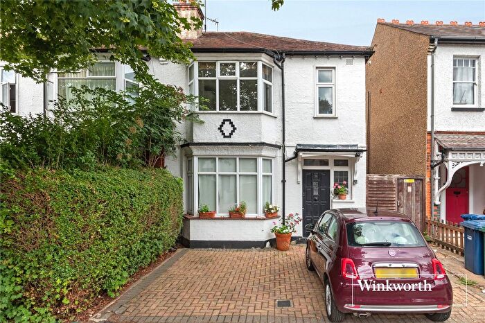 2 Bedroom Flat To Rent In Stanhope Avenue, Finchley, London, N3