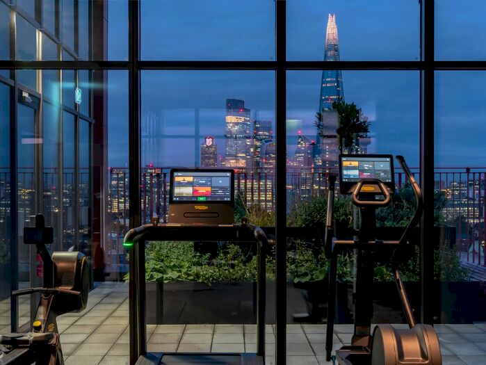 3 Bedroom Flat To Rent In New Kent Road, London, SE1