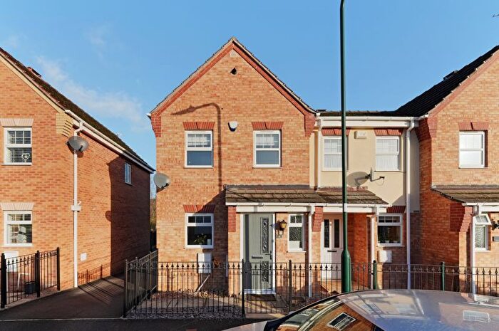 3 Bedroom End Of Terrace House For Sale In Northwood, Wadsley Park Village, Sheffield, S6