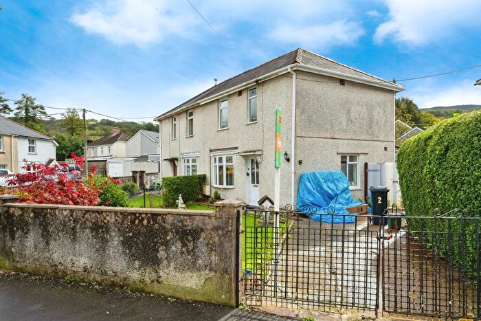 3 Bedroom House For Sale In Ynyslas Crescent, Glynneath, Neath, SA11
