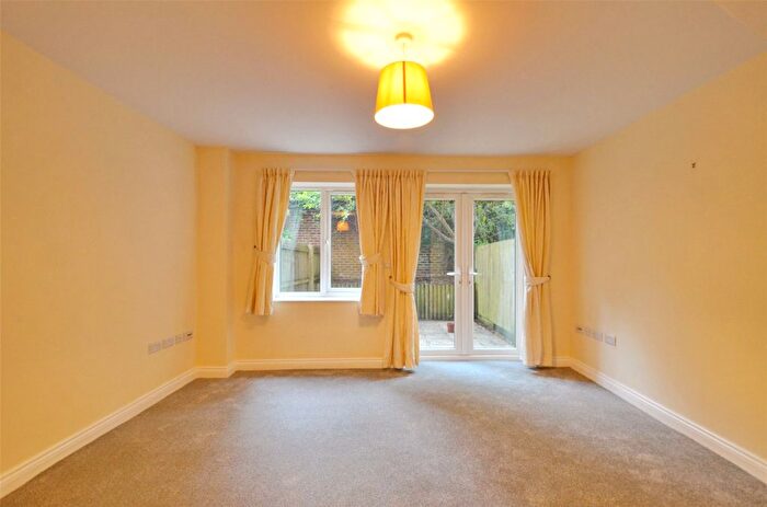 3 Bedroom Terraced House To Rent In Kelston Road, Southmead, Bristol, Bristol, BS10