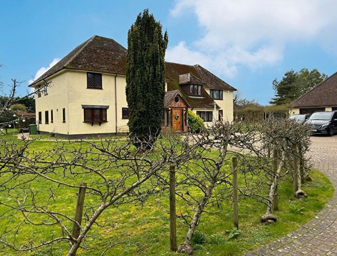 8 Bedroom Property For Sale In Bryony Cottage, Heatherwold, Newtown, Newbury, Berkshire, RG20