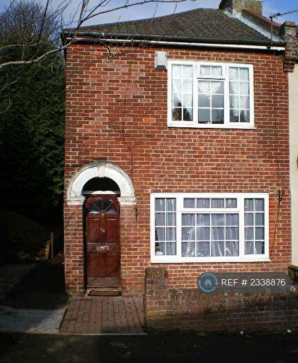 4 Bedroom Terraced House To Rent In Brickfield Road, Southampton, SO17