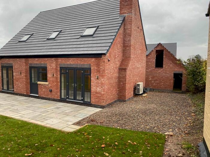 4 Bedroom Detached House For Sale In Brookside, Pontesbury, Shrewsbury, SY5