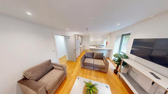 6 Bedroom Apartment To Rent In Apartment, - North Sherwood Street, Nottingham, Nottinghamshire, NG1