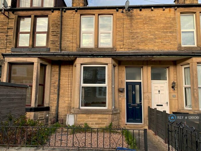 2 Bedroom Terraced House To Rent In Cecil Street, Harrogate, HG1