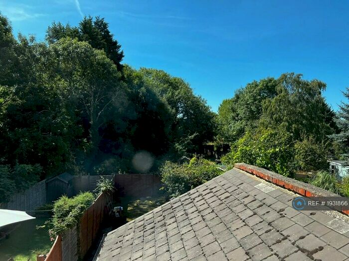 3 Bedroom Terraced House To Rent In Queens Road, Caversham, Reading, RG4