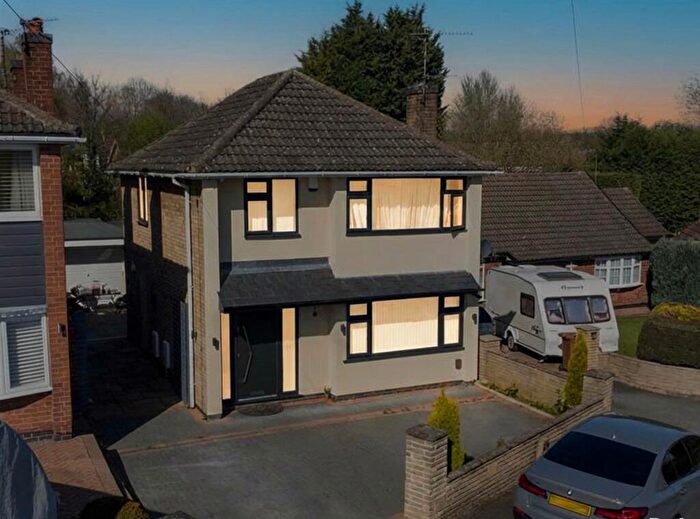 3 Bedroom Detached House For Sale In Christina Crescent, Basford, Nottingham, NG6