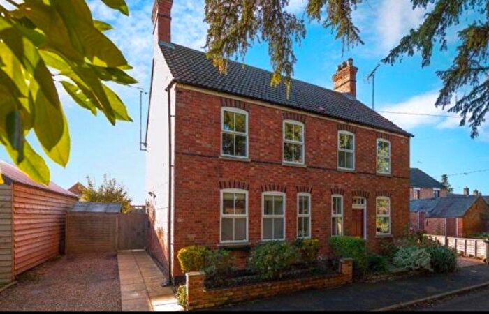 3 Bedroom Semi-Detached House For Sale In Burton Lane, Billingborough, NG34
