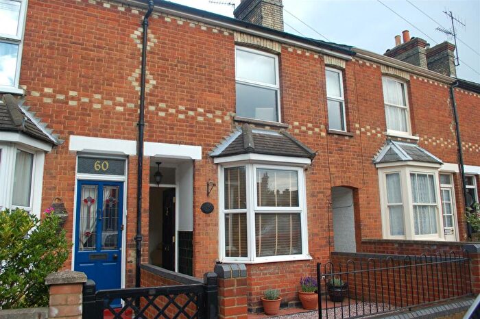 2 Bedroom House To Rent In Brampton Park Road, Hitchin, Hertfordshire, SG5