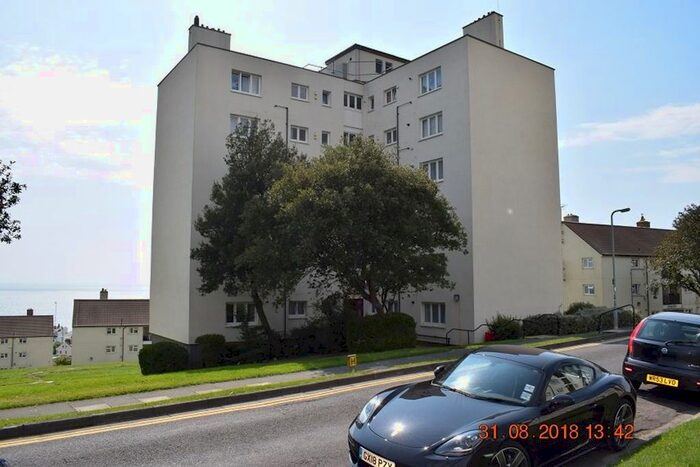 2 Bedroom Flat To Rent In Donald Hall Road, Brighton, BN2