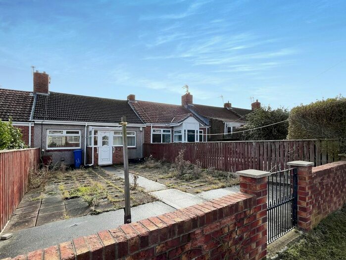 2 Bedroom Bungalow To Rent In Newcastle Avenue, Horden, Peterlee, SR8