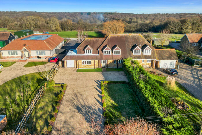 4 Bedroom Semi-Detached House For Sale In Beaumont Road, Wormley West End, Hertfordshire, EN10