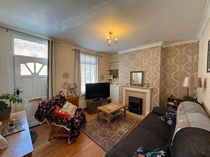 2 Bedroom Terraced House To Rent In Hugh Street, Castleford, WF10