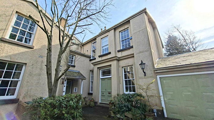 2 Bedroom Flat For Sale In South Hill Grove, Oxton, CH43