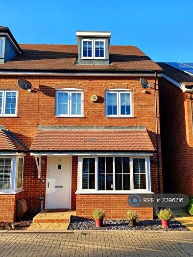 4 Bedroom End Of Terrace House To Rent In Damson Way, Carshalton, SM5