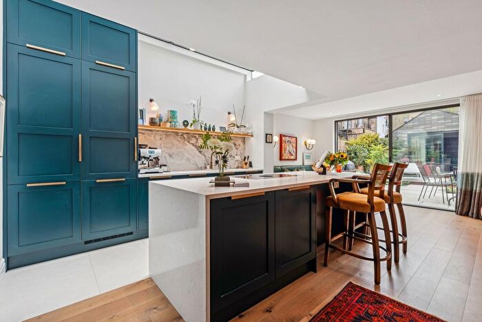 3 Bedroom Terraced House To Rent In Richford Street, Brackenbury Village, Hammersmith, W6