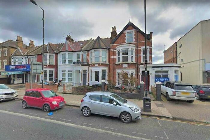 Studio To Rent In Green Lanes, Harringay, N8