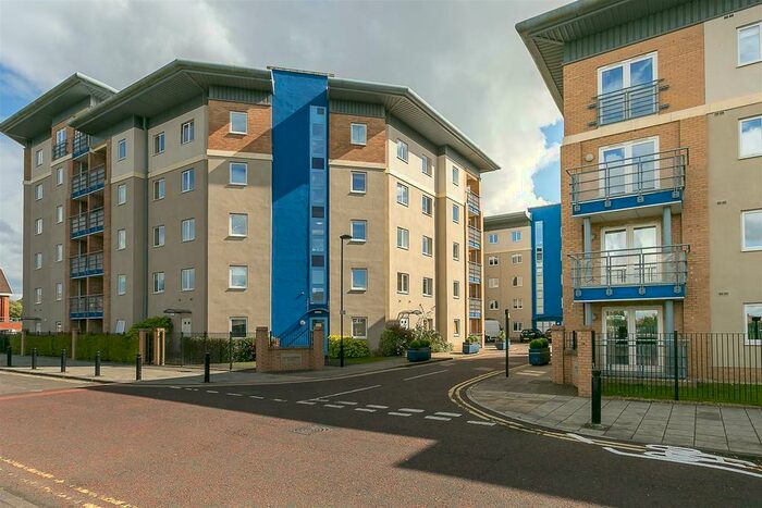 2 Bedroom Apartment To Rent In Knightsbridge Court, Gosforth, Newcastle, Tyne And Wear, NE3
