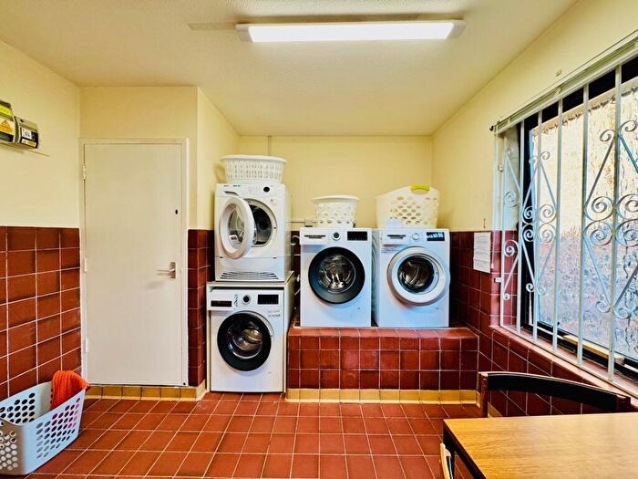 1 Bedroom Flat For Sale In Homenene House, Orton Goldhay, Peterborough, PE2