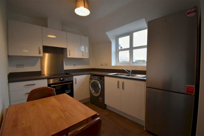 2 Bedroom Flat To Rent In */ Months Short Term Let, Available Now * Luxury Student Property &mdash; Ideal For A Couple Or Phd Students &ndash; / Aca, B29