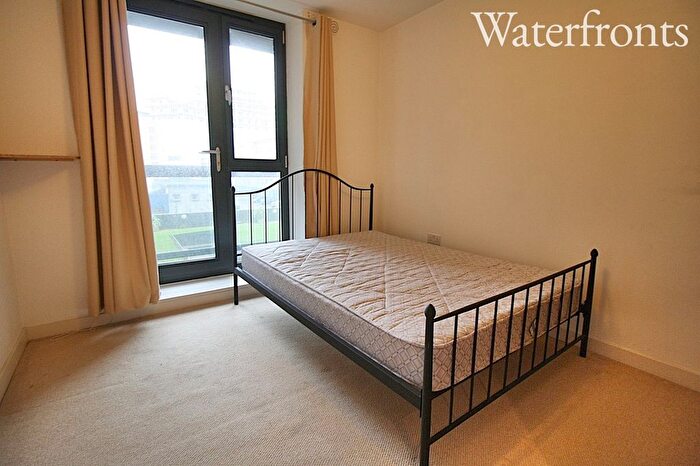 2 Bedroom Flat To Rent In The Sphere, Hallsville Road, London, E16