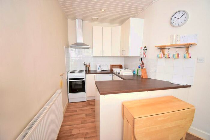 1 Bedroom Flat To Rent In Beaverbank Place, Broughton, Edinburgh, EH7