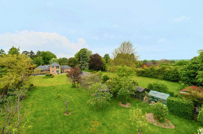 4 Bedroom Detached House For Sale In Stapley Lane, Ropley, Alresford, Hampshire, SO24
