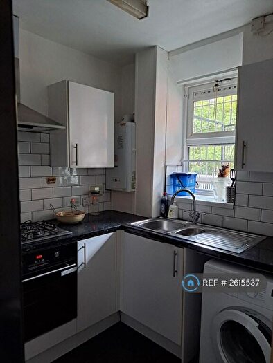 1 Bedroom Flat To Rent In Amhurst Road, London, E8