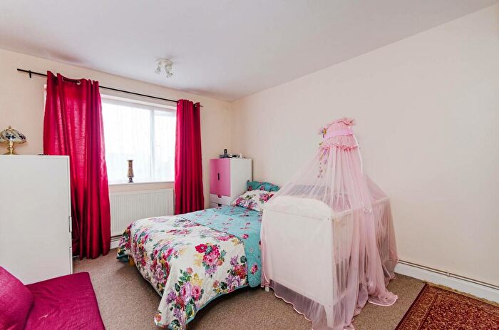 1 Bedroom Flat To Rent In Station Approach, South Ruislip, Ruislip, HA4