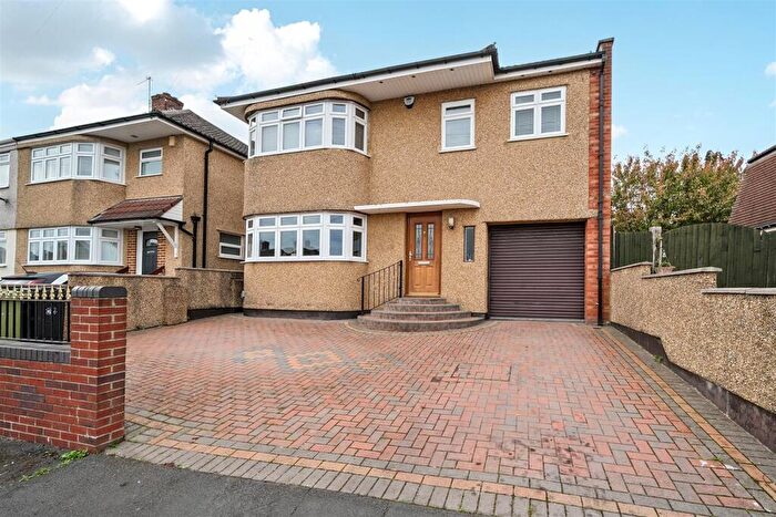 5 Bedroom Detached House For Sale In Woodleigh Gardens, Whitchurch, BS14