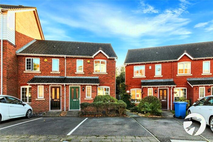 2 Bedroom Terraced House To Rent In Emerald Crescent, Sittingbourne, Kent, ME10