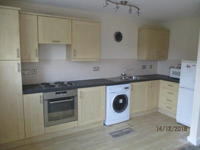 1 Bedroom Flat To Rent In Florimel Court, Oxborough Road, NG5