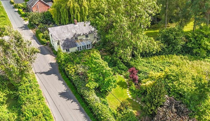 4 Bedroom Cottage For Sale In Grange, Wimborne, BH21