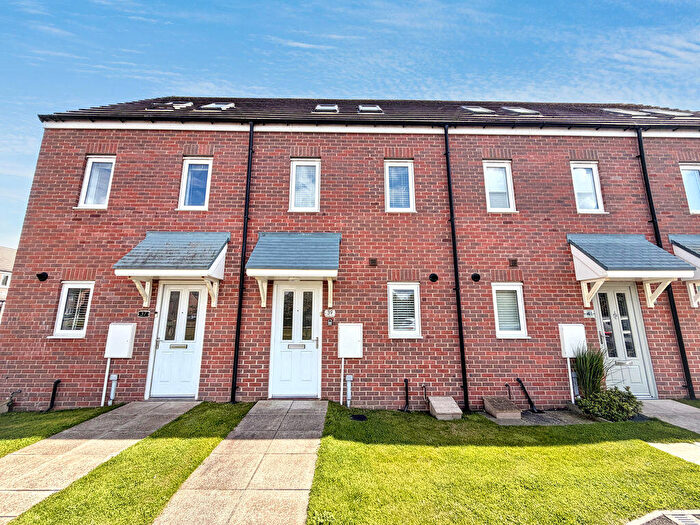 3 Bedroom Terraced House For Sale In Norham Drive, Morpeth, NE65