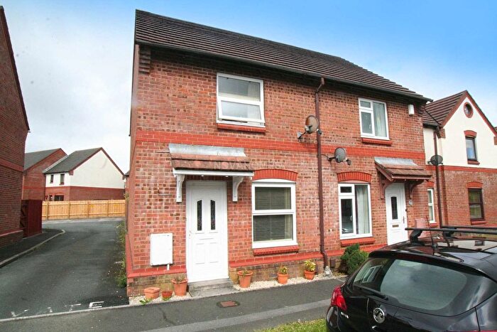 2 Bedroom End Terrace House To Rent In Carroll Road, Crownhill, PL5