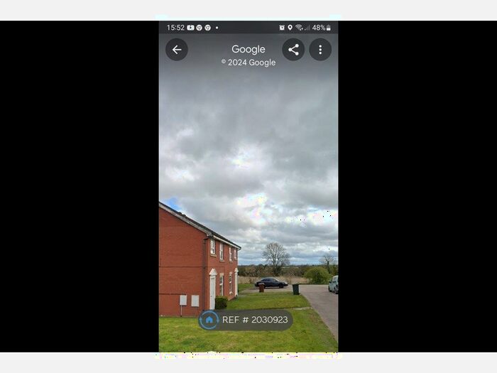 3 Bedroom Semi-Detached House To Rent In Maple Avenue, Oswestry, SY11